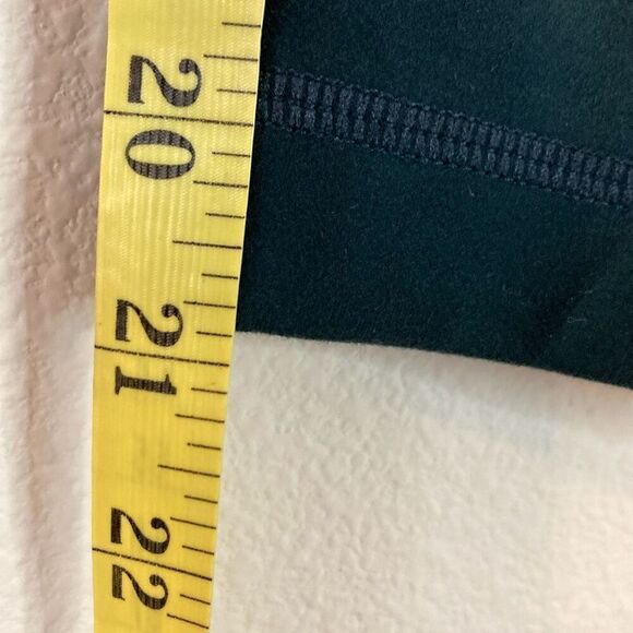 MPG Flow High Rise Crop 21 Inch Dark Jade Leggings Size Small (N11)‎ - Picture 8 of 10